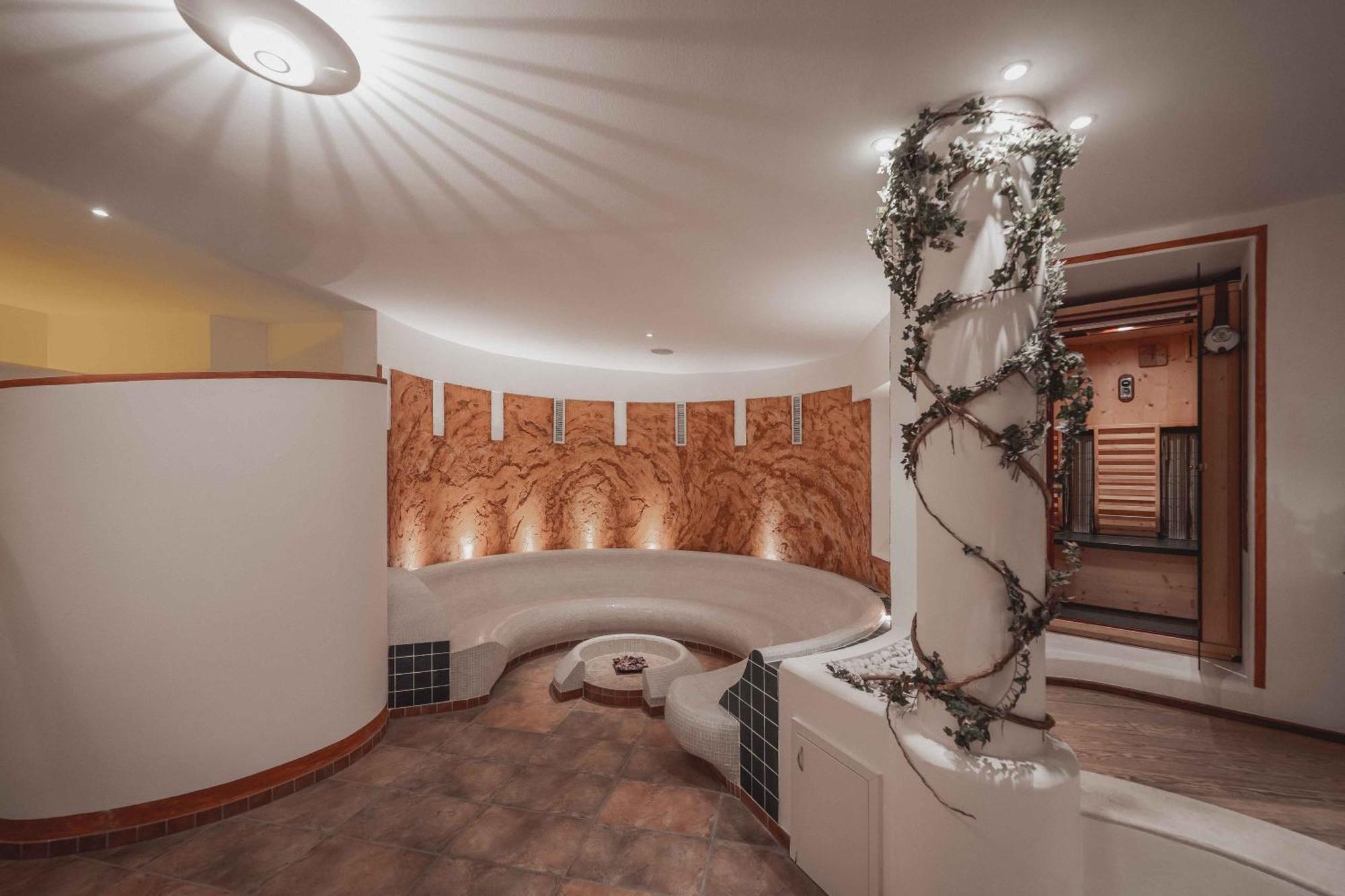 Hotel Continental Dolomites 4*