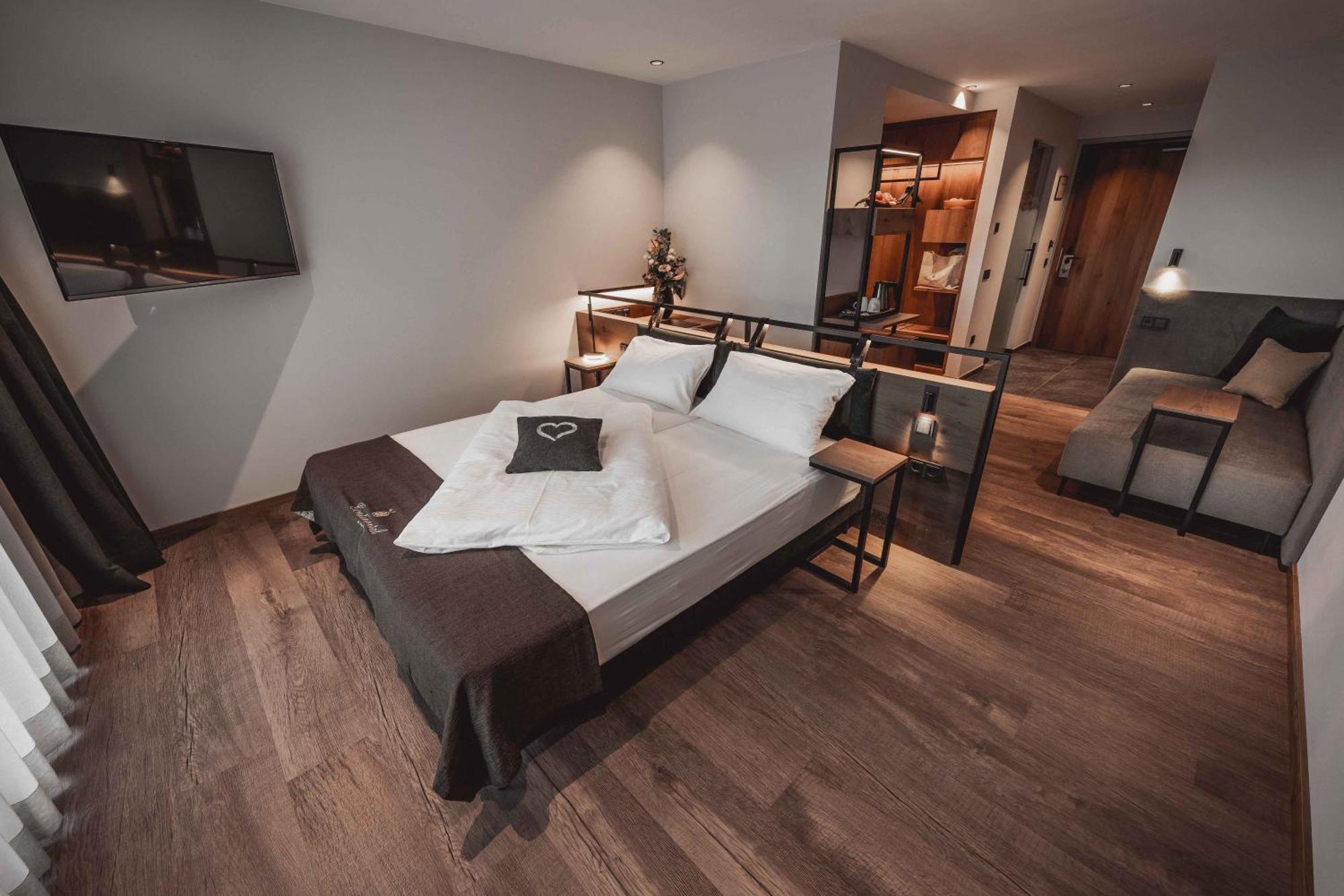 Hotel Continental Dolomites 4*